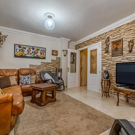 Lägenhet Beautiful In Terrazas Del Duque I